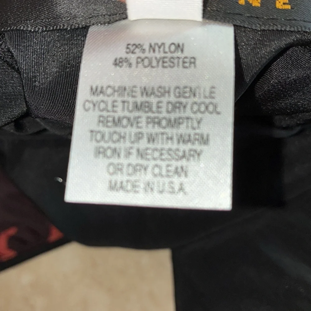 MYCRA PAC Reversible Rain Jacket, Women's S, Red Floral or Black. EUC - Picture 12 of 16